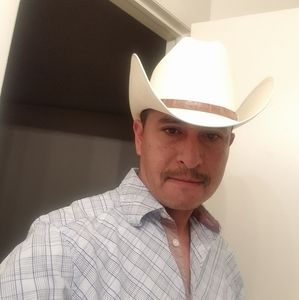 Meet your Posher, Armando